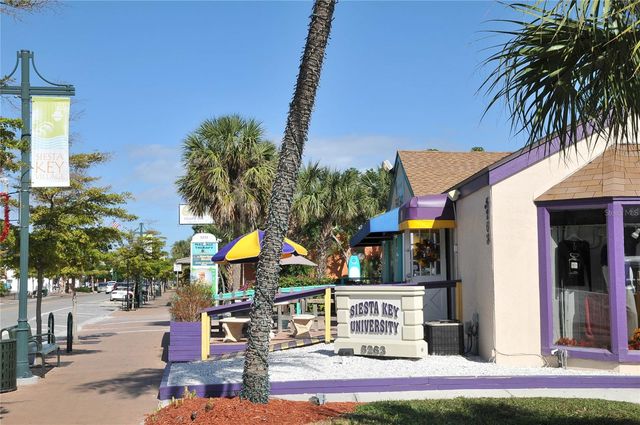 5790 MIDNIGHT PASS ROAD 208, Sarasota, FL 34242