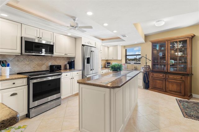 5790 MIDNIGHT PASS ROAD 208, Sarasota, FL 34242