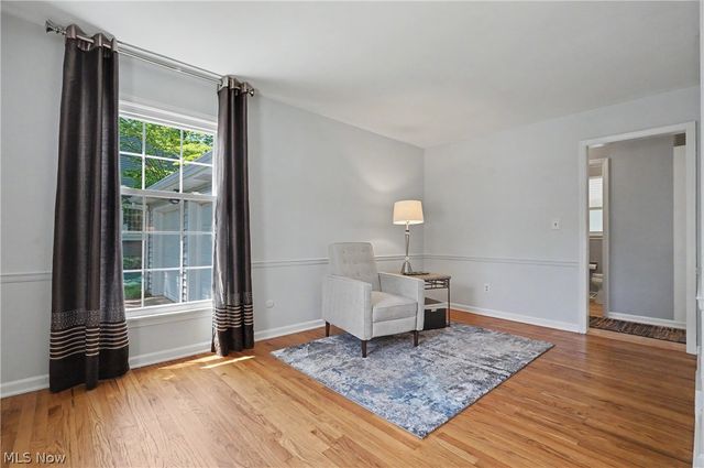 2920 Carters Grove Road, Cuyahoga Falls, OH 44223