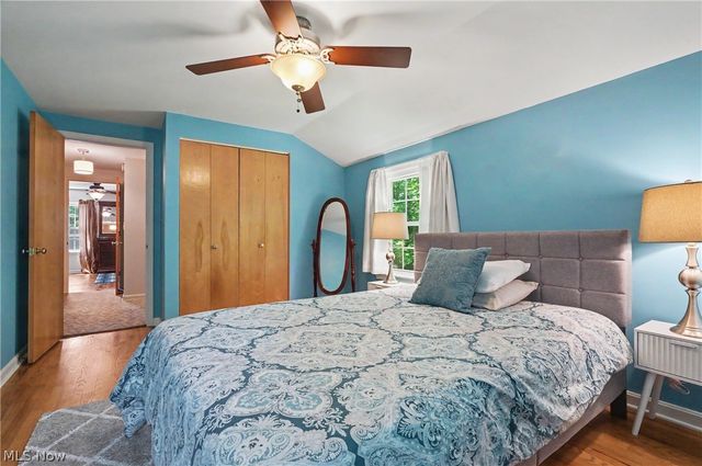 2920 Carters Grove Road, Cuyahoga Falls, OH 44223