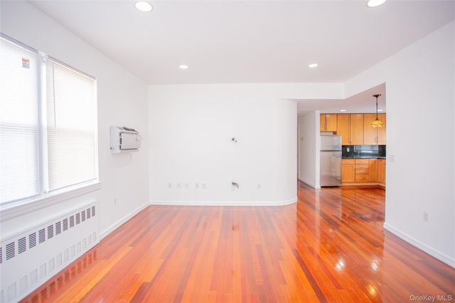 540 E Chester Street, Long Beach, NY 11561