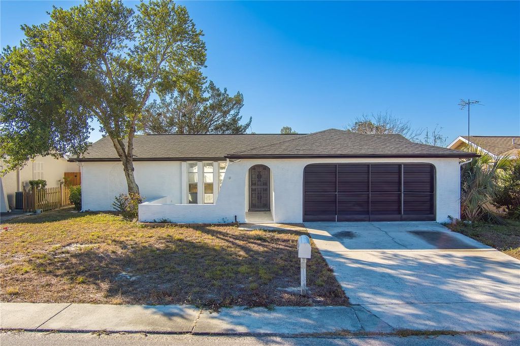 8234 MEDFORD DRIVE, Port Richey, FL 34668