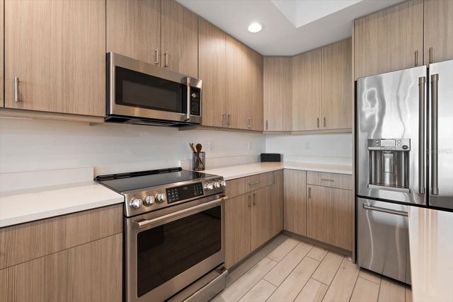 125 ISLAND WAY 402, Clearwater Beach, FL 33767