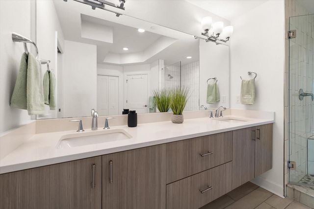 125 ISLAND WAY 402, Clearwater Beach, FL 33767