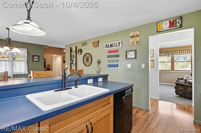 8791 Fairway Drive, Gregory, MI 48137