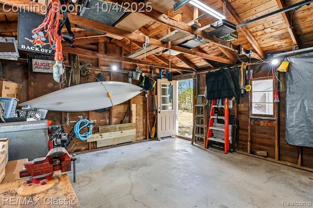 8791 Fairway Drive, Gregory, MI 48137