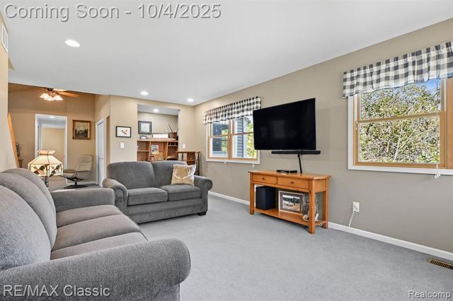 8791 Fairway Drive, Gregory, MI 48137