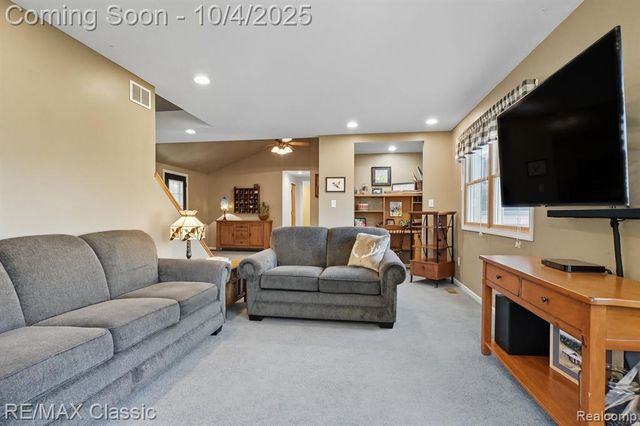 8791 Fairway Drive, Gregory, MI 48137