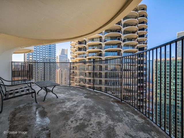 300 N State Street 5125, Chicago, IL 60654