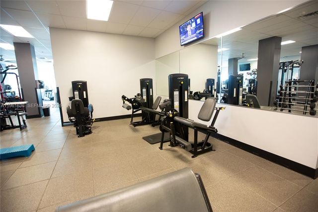 2501 S Ocean Drive 1033, Hollywood, FL 33019