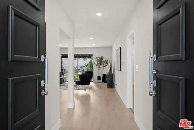 2617 S Beverly Drive, Los Angeles, CA 90034