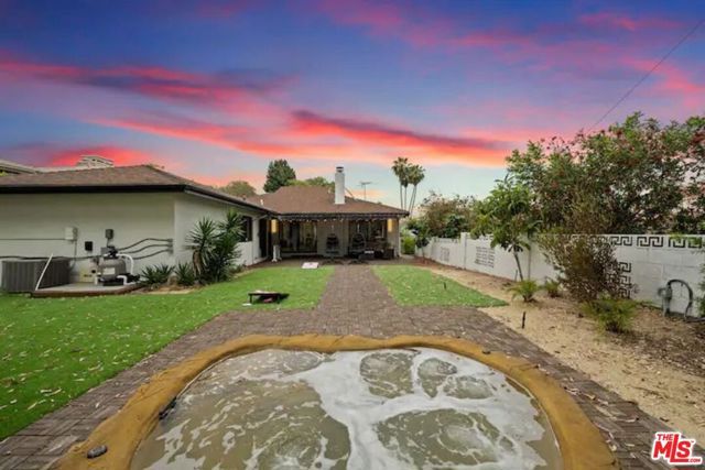 2617 S Beverly Drive, Los Angeles, CA 90034