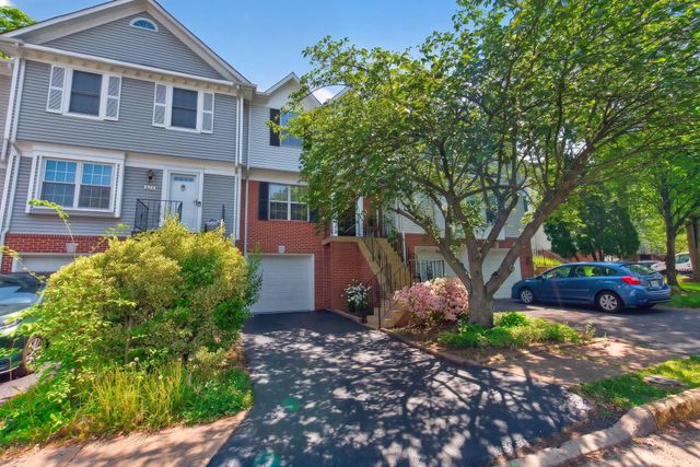 232 FINCHINGFIELD CT, Sterling, VA 20165