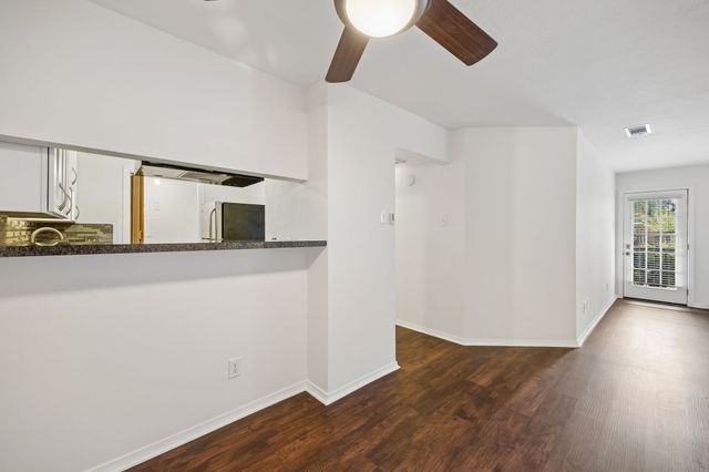 18333 Roehampton Drive 315, Dallas, TX 75252