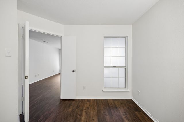 18333 Roehampton Drive 315, Dallas, TX 75252