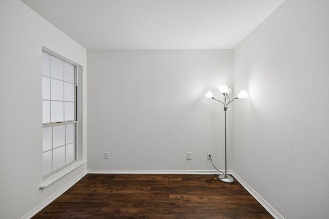 18333 Roehampton Drive 315, Dallas, TX 75252