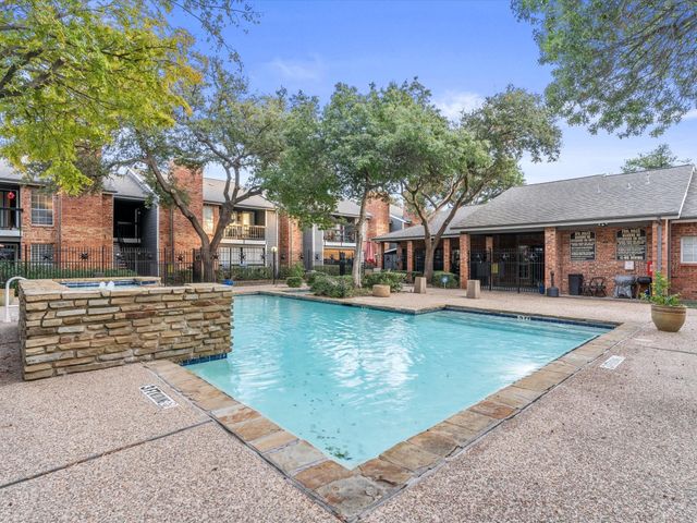 18333 Roehampton Drive 315, Dallas, TX 75252