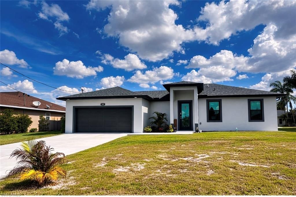 465 Petite AVE, Lehigh Acres, FL 33974