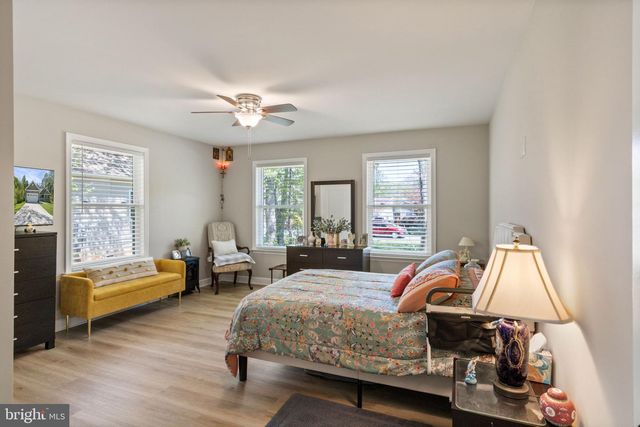 1906 LAKEVIEW PKWY, Locust Grove, VA 22508