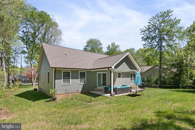 1906 LAKEVIEW PKWY, Locust Grove, VA 22508