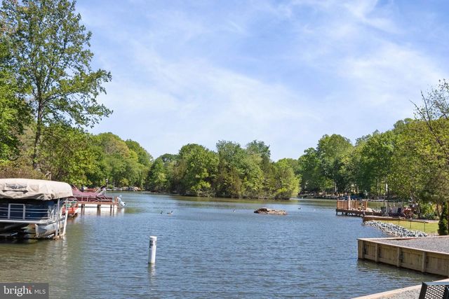 1906 LAKEVIEW PKWY, Locust Grove, VA 22508