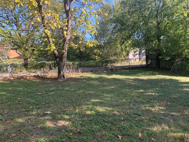 1317 W Bruton Road, Mesquite, TX 75149