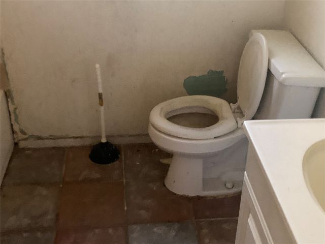 1317 W Bruton Road, Mesquite, TX 75149