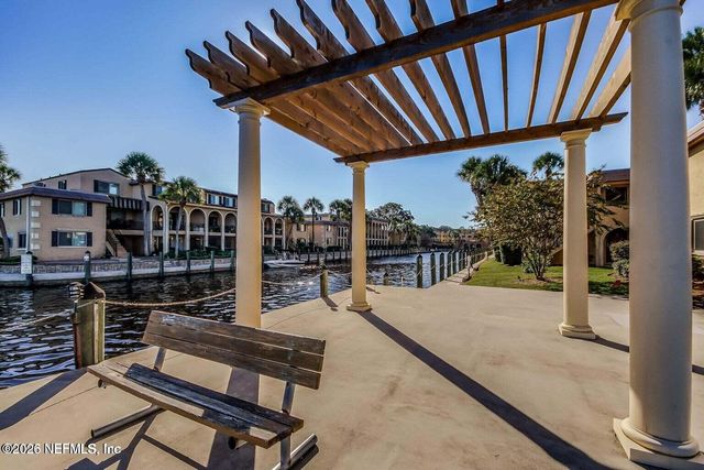 5375 ORTEGA FARMS Boulevard 708, Jacksonville, FL 32210