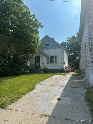 747 South Ogden Street E, Buffalo, NY 14206
