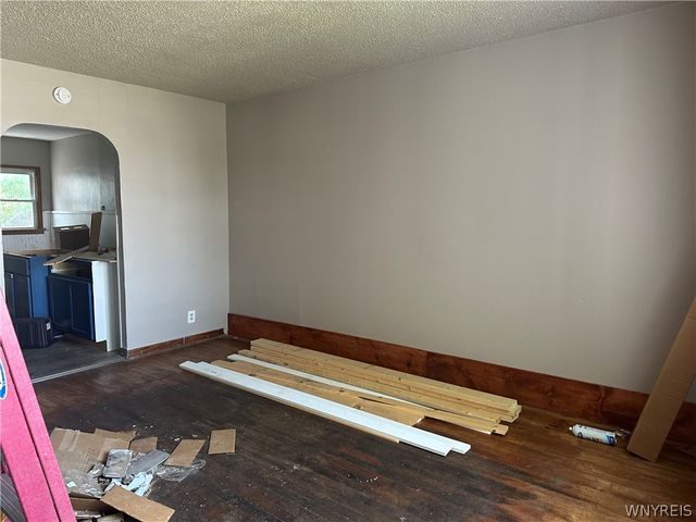747 South Ogden Street E, Buffalo, NY 14206