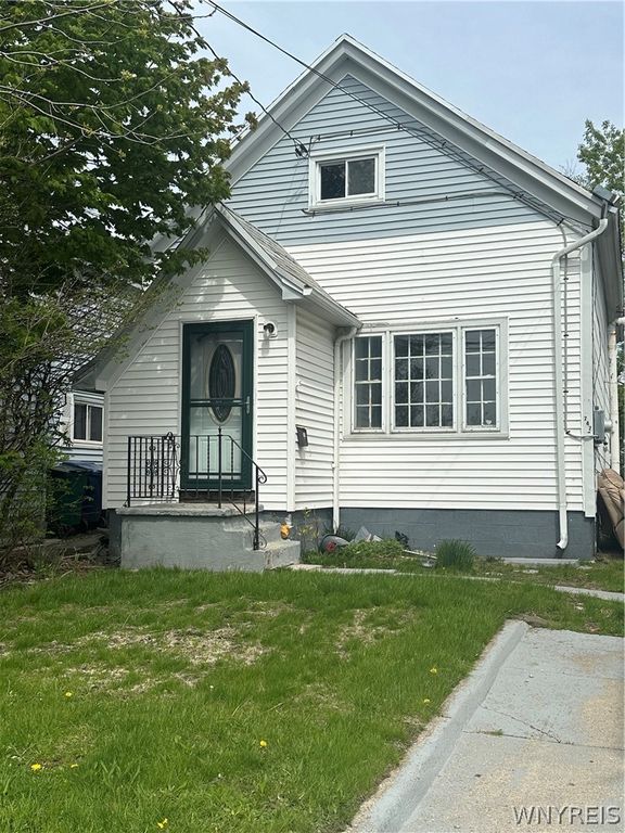 747 South Ogden Street E, Buffalo, NY 14206