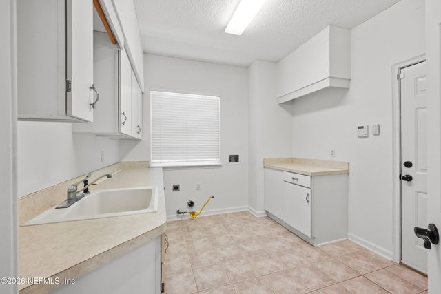 13619 MARSH HARBOR Drive N, Jacksonville, FL 32225