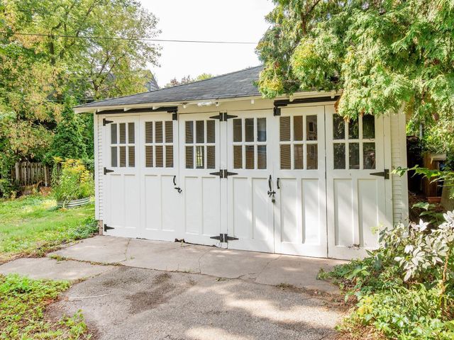 92 Orlin Avenue SE, Minneapolis, MN 55414