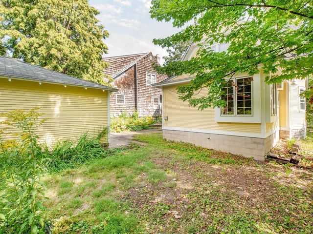 92 Orlin Avenue SE, Minneapolis, MN 55414