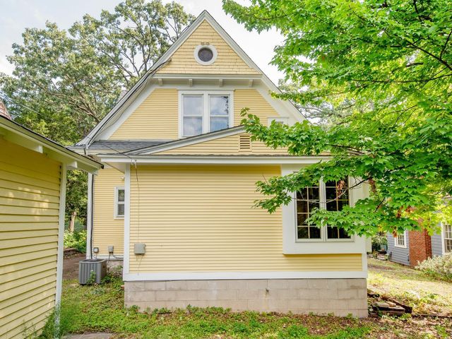 92 Orlin Avenue SE, Minneapolis, MN 55414