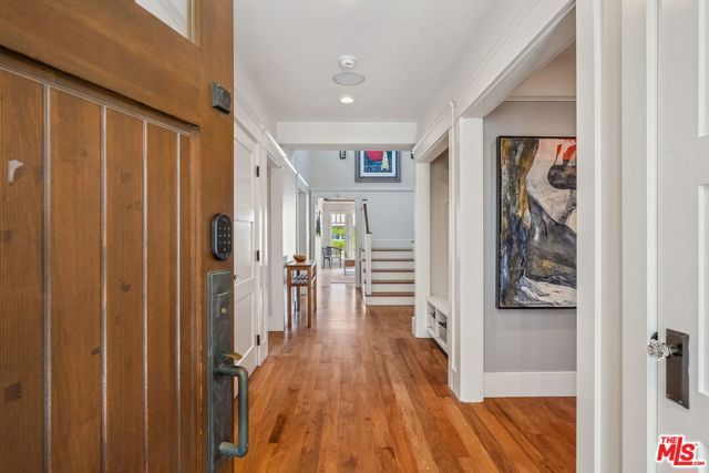 1749 Hill Street, Santa Monica, CA 90405