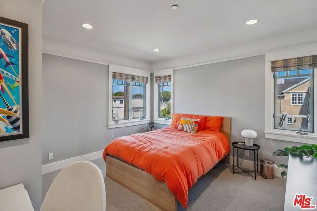 1749 Hill Street, Santa Monica, CA 90405
