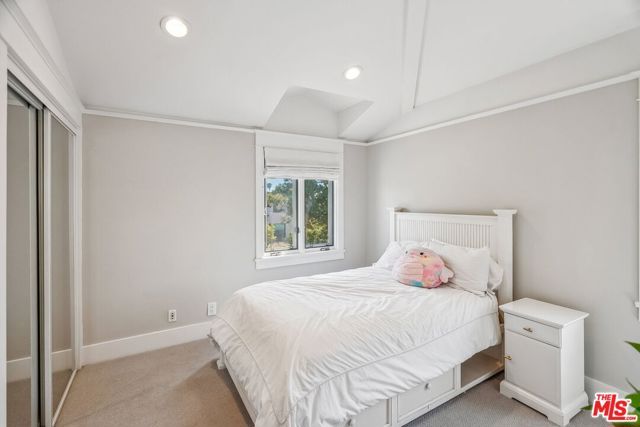 1749 Hill Street, Santa Monica, CA 90405