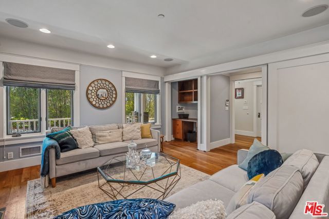 1749 Hill Street, Santa Monica, CA 90405