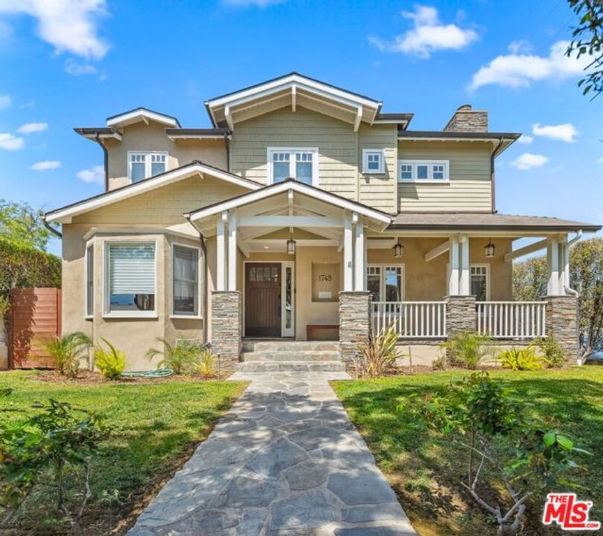 1749 Hill Street, Santa Monica, CA 90405