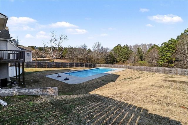 5 Massengale Farms Court, Senoia, GA 30276