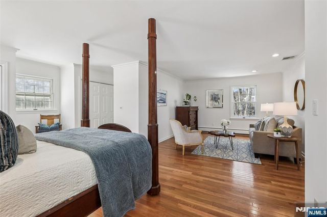 369 W Saddle River Road, Upper Saddle River, NJ 07458