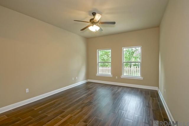 13464 Autumn Run Dr, Walker, LA 70785