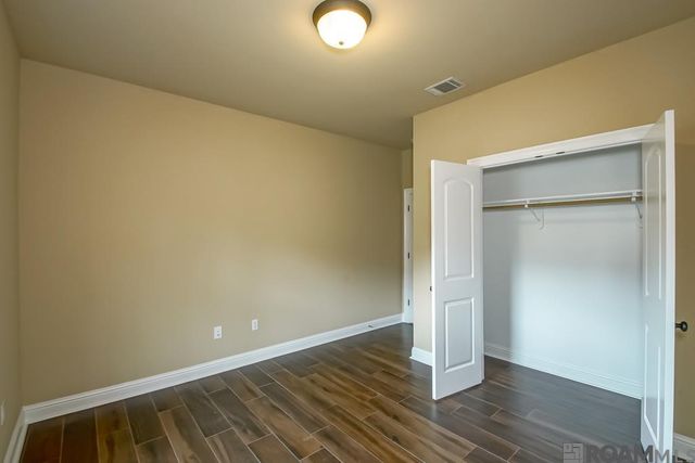 13464 Autumn Run Dr, Walker, LA 70785