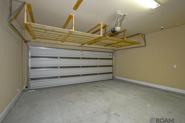 13464 Autumn Run Dr, Walker, LA 70785