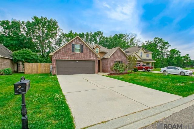 13464 Autumn Run Dr, Walker, LA 70785