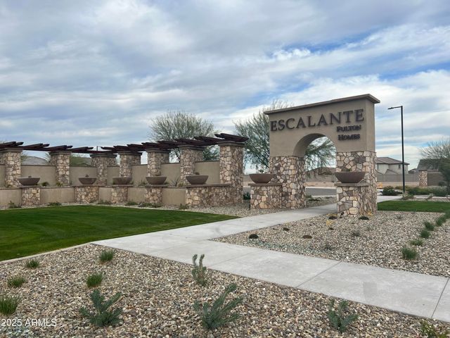 15787 W Mariposa Grande Street, Surprise, AZ 85387