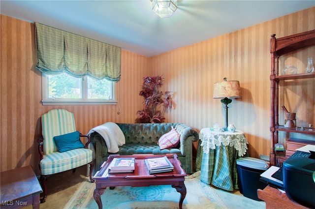 4396 University Pky, University Heights, OH 44118