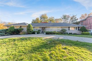 4396 University Pky, University Heights, OH 44118