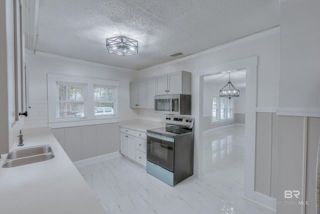 4465 Dauphin Island Parkway, Mobile, AL 36605